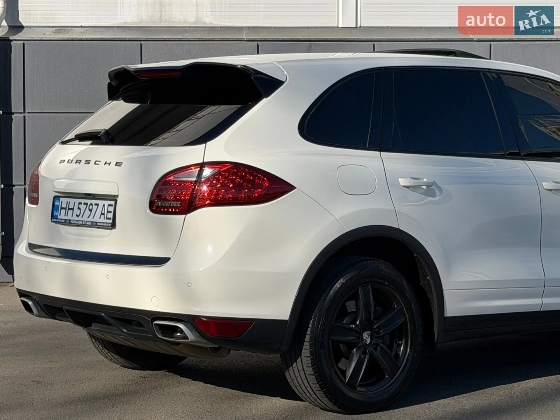 2010 Porsche Cayenne - мініатюра 13