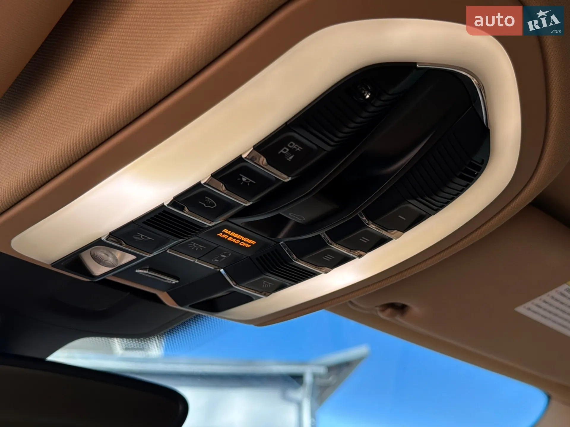 2010 Porsche Cayenne - мініатюра 40