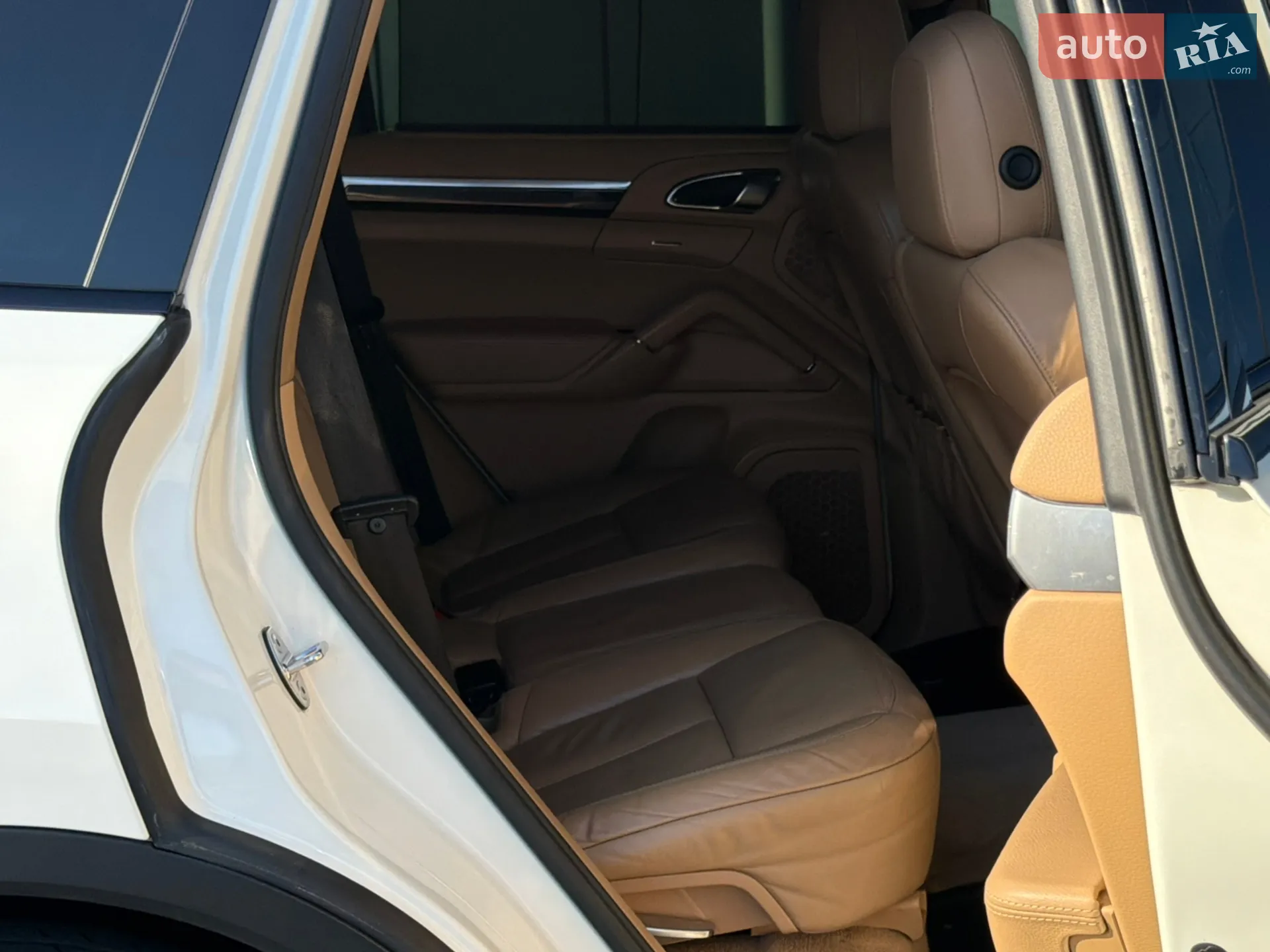 2010 Porsche Cayenne - мініатюра 50