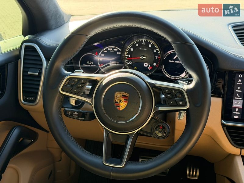 Внедорожник / Кроссовер Porsche Cayenne 2018 в Киеве