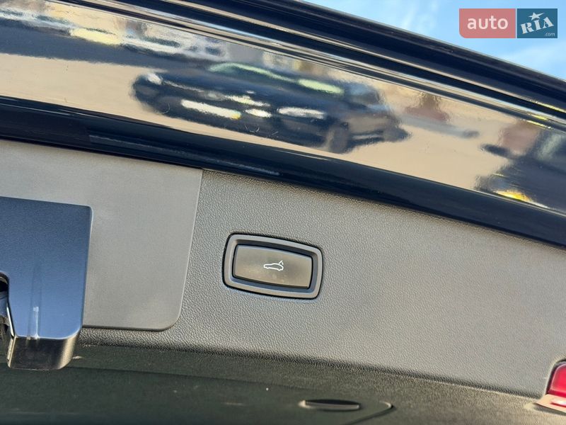 Внедорожник / Кроссовер Porsche Cayenne 2018 в Киеве