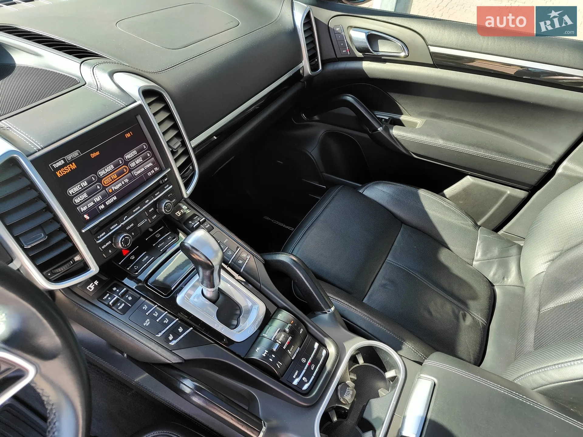2012 Porsche Cayenne - мініатюра 37