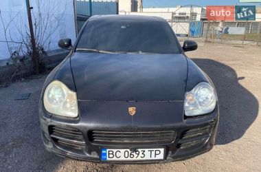 Позашляховик / Кросовер Porsche Cayenne 2004 в Києві