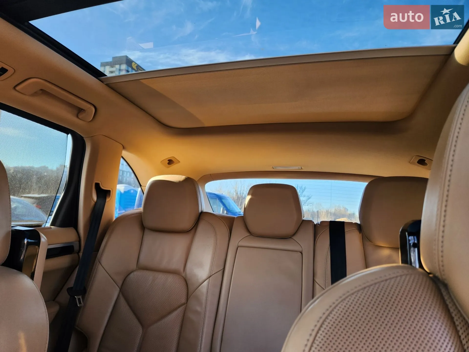 2012 Porsche Cayenne - мініатюра 26