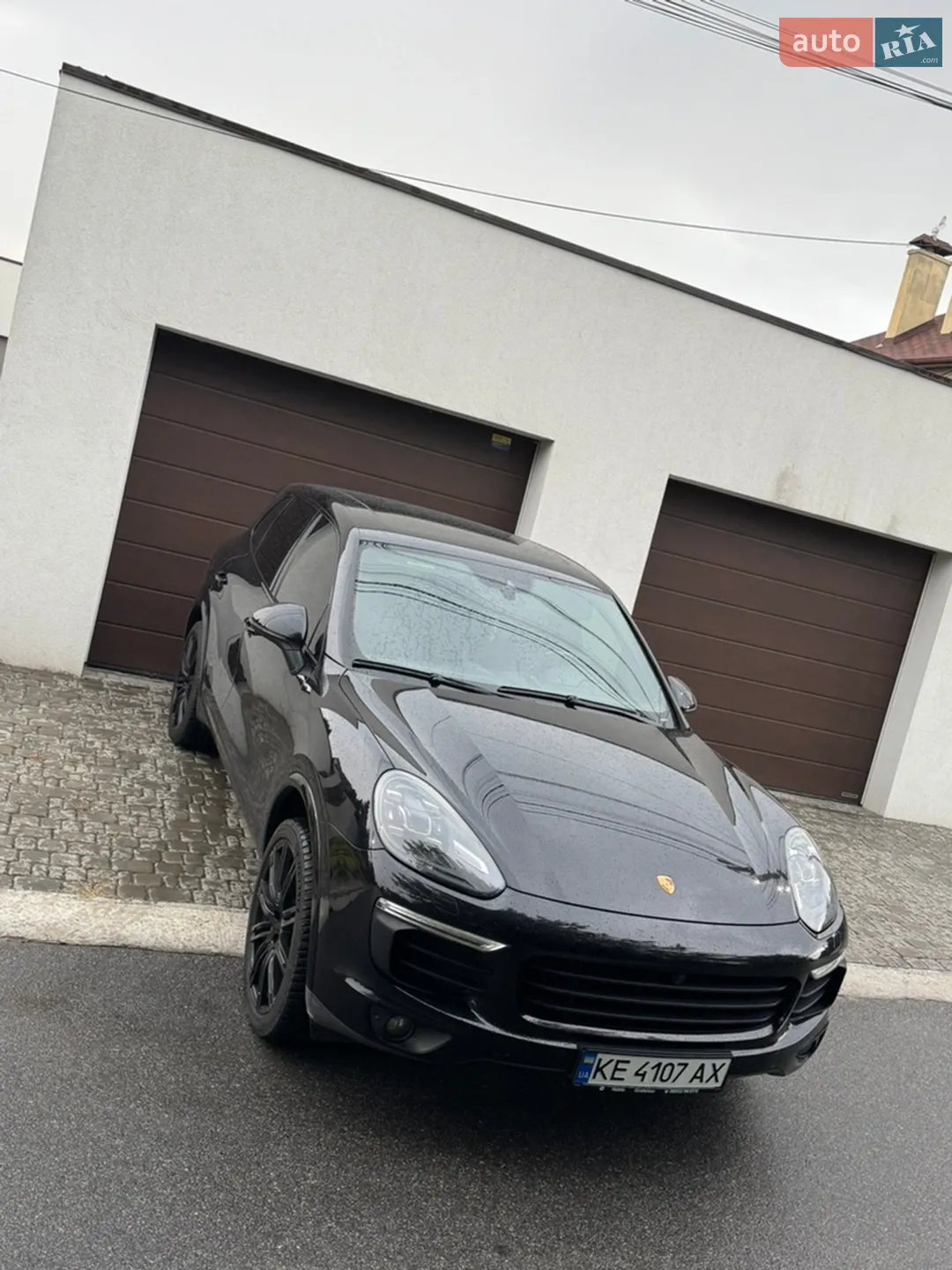 2016 Porsche Cayenne - мініатюра 2