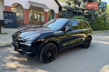 Внедорожник / Кроссовер Porsche Cayenne 2016 в Днепре