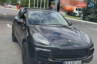 Внедорожник / Кроссовер Porsche Cayenne 2016 в Днепре