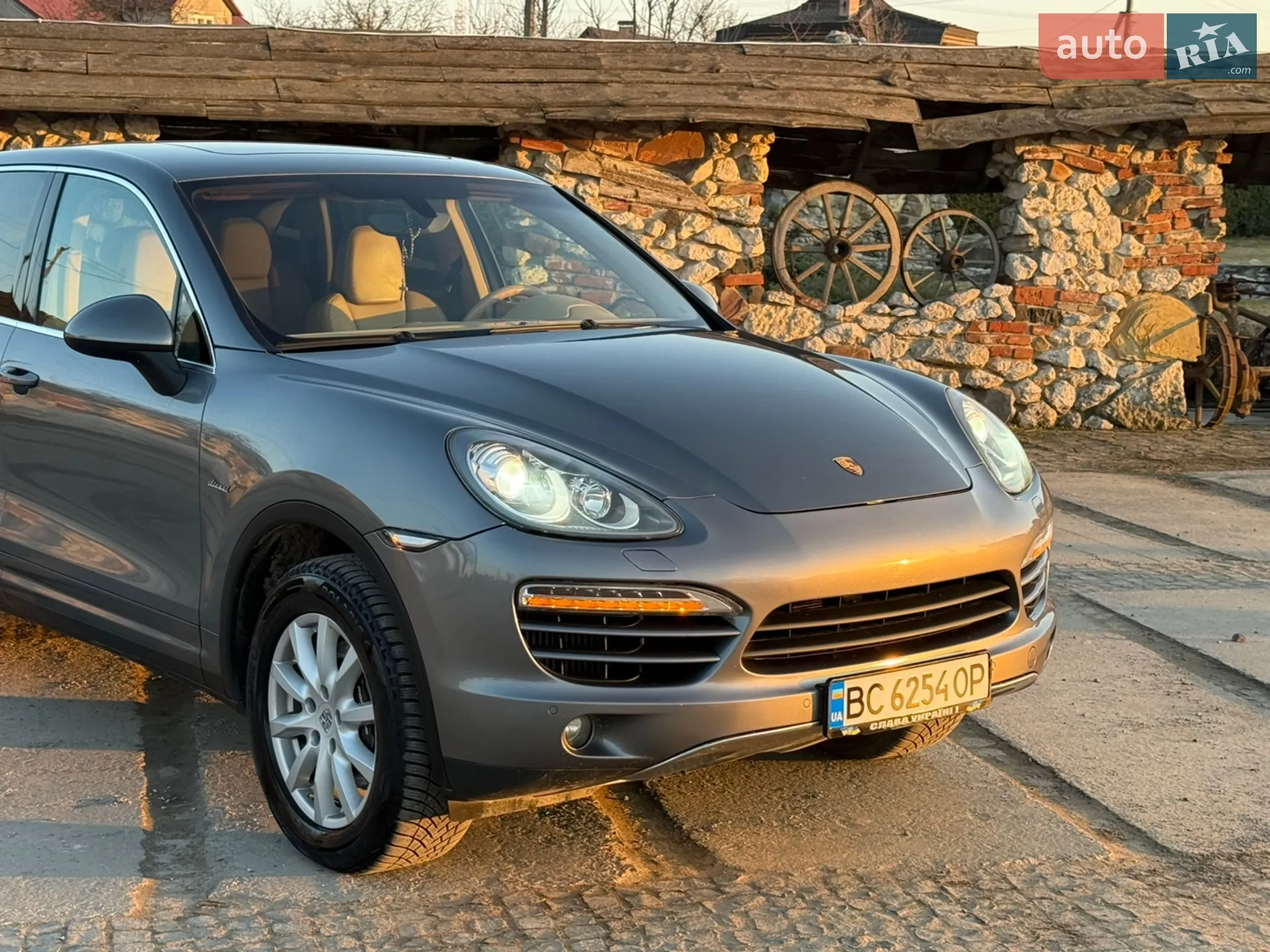 2010 Porsche Cayenne - мініатюра 11