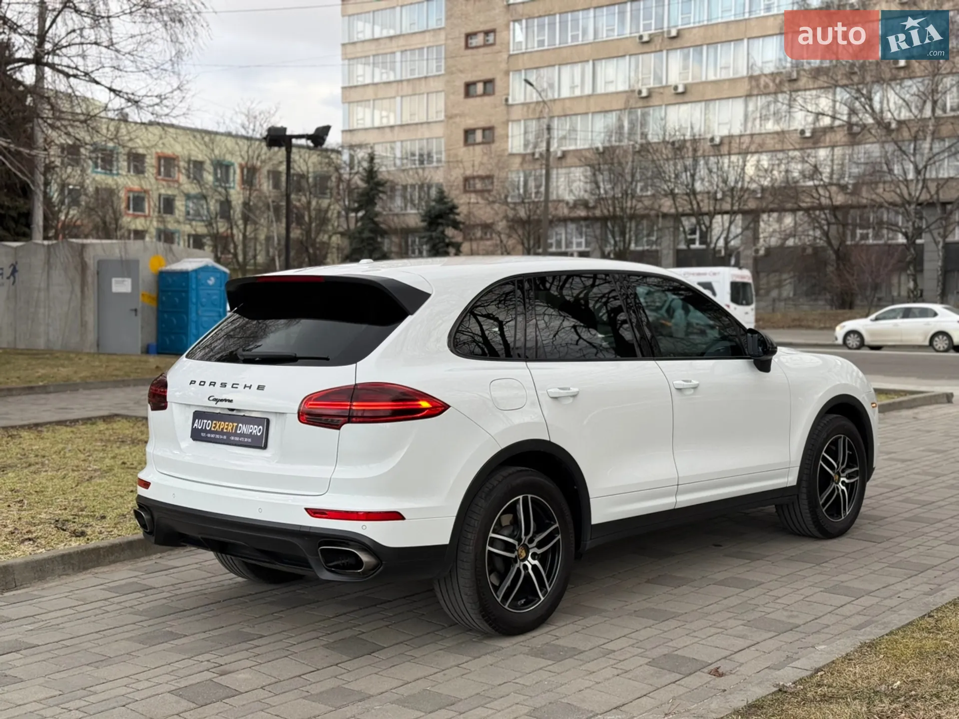 2017 Porsche Cayenne - мініатюра 12
