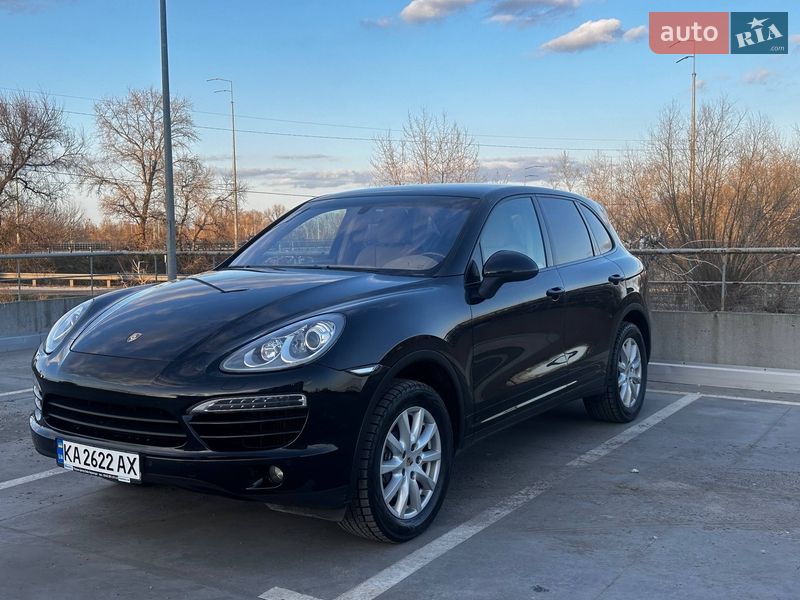 Внедорожник / Кроссовер Porsche Cayenne 2013 в Киеве