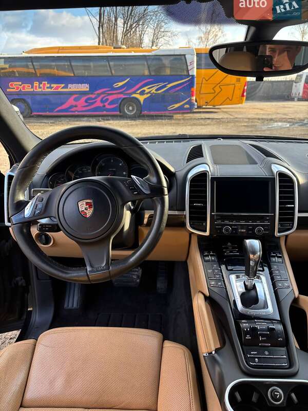 Внедорожник / Кроссовер Porsche Cayenne 2013 в Василькове