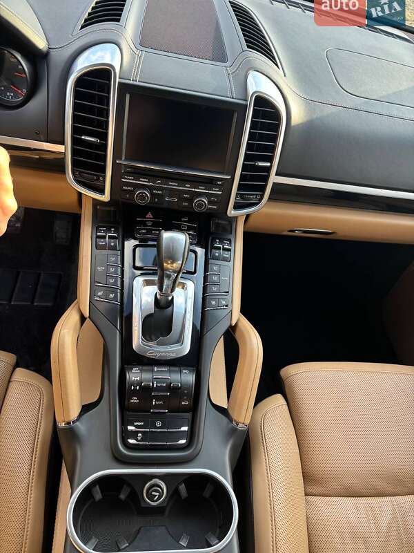 Внедорожник / Кроссовер Porsche Cayenne 2013 в Василькове