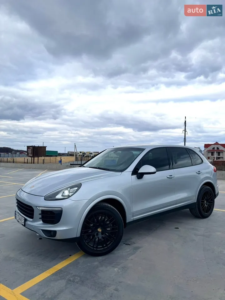 2015 Porsche Cayenne - мініатюра 35
