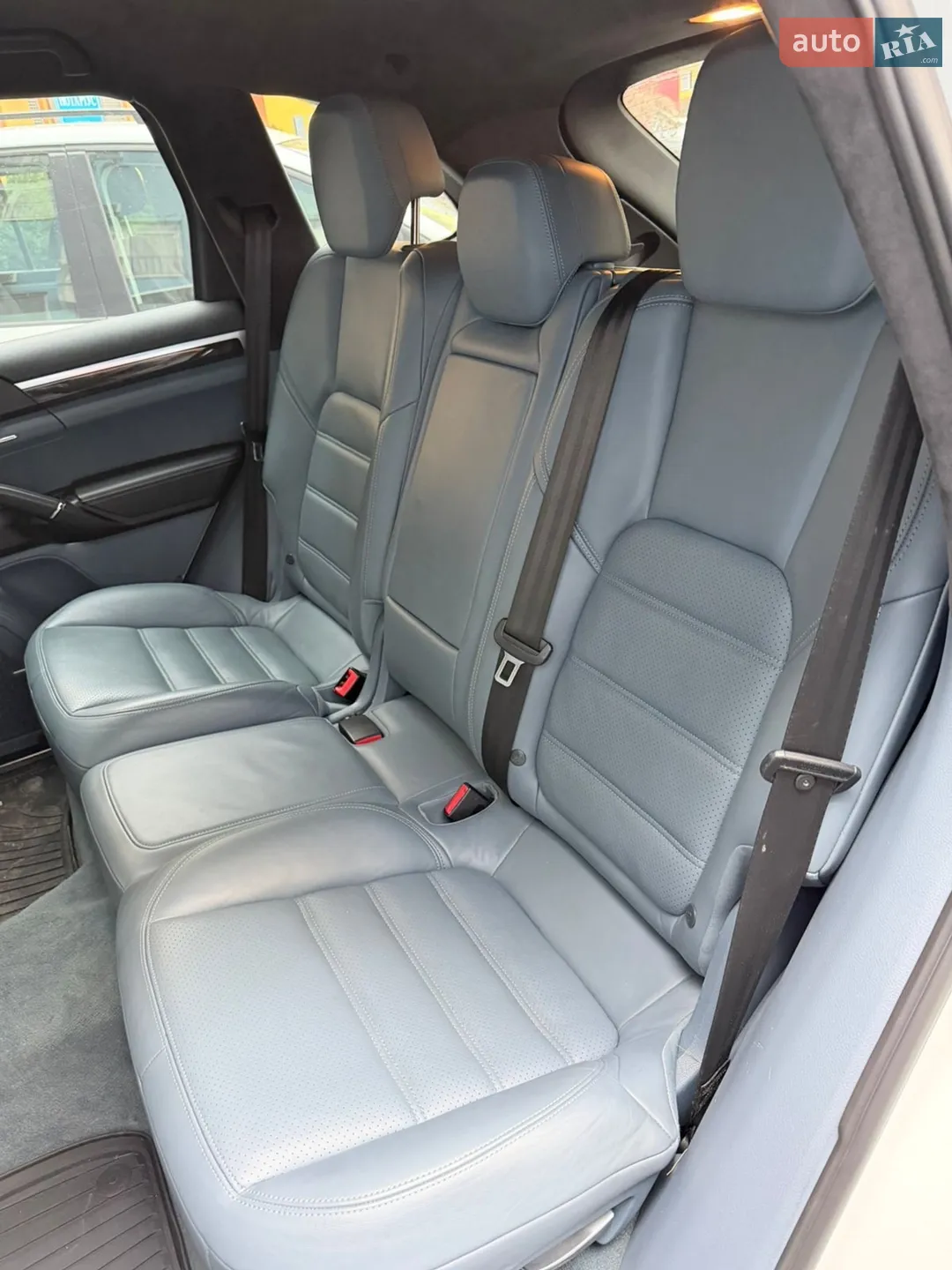 2012 Porsche Cayenne - мініатюра 3