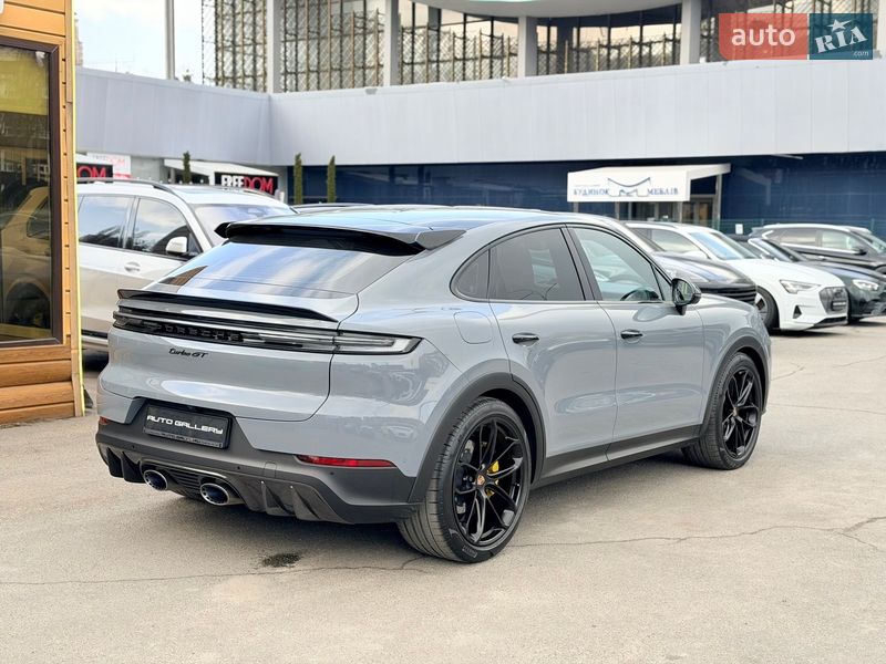 Внедорожник / Кроссовер Porsche Cayenne 2025 в Киеве