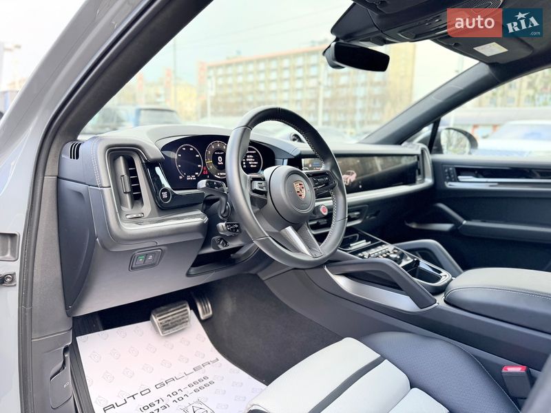 Внедорожник / Кроссовер Porsche Cayenne 2025 в Киеве