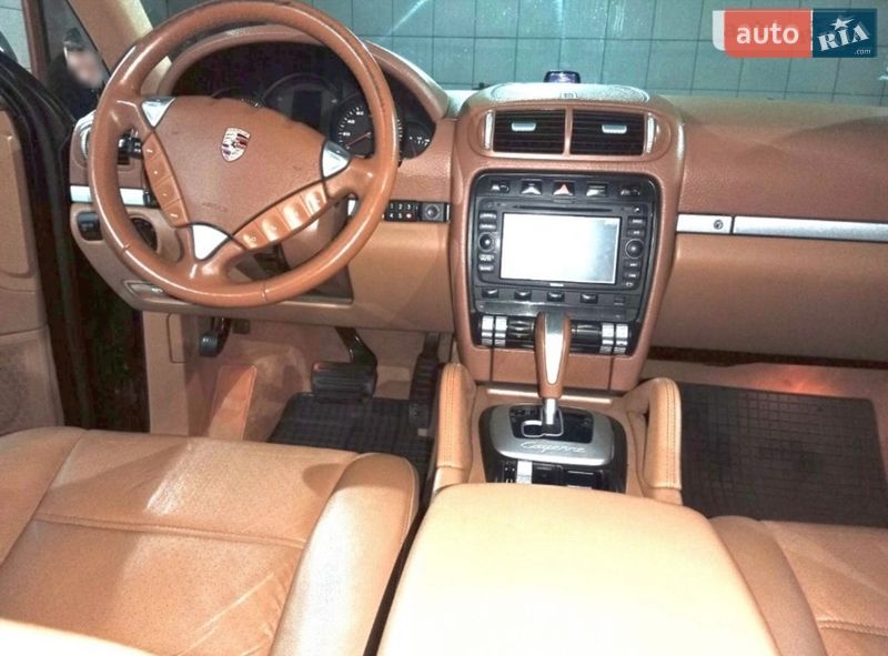 Внедорожник / Кроссовер Porsche Cayenne 2008 в Ромнах