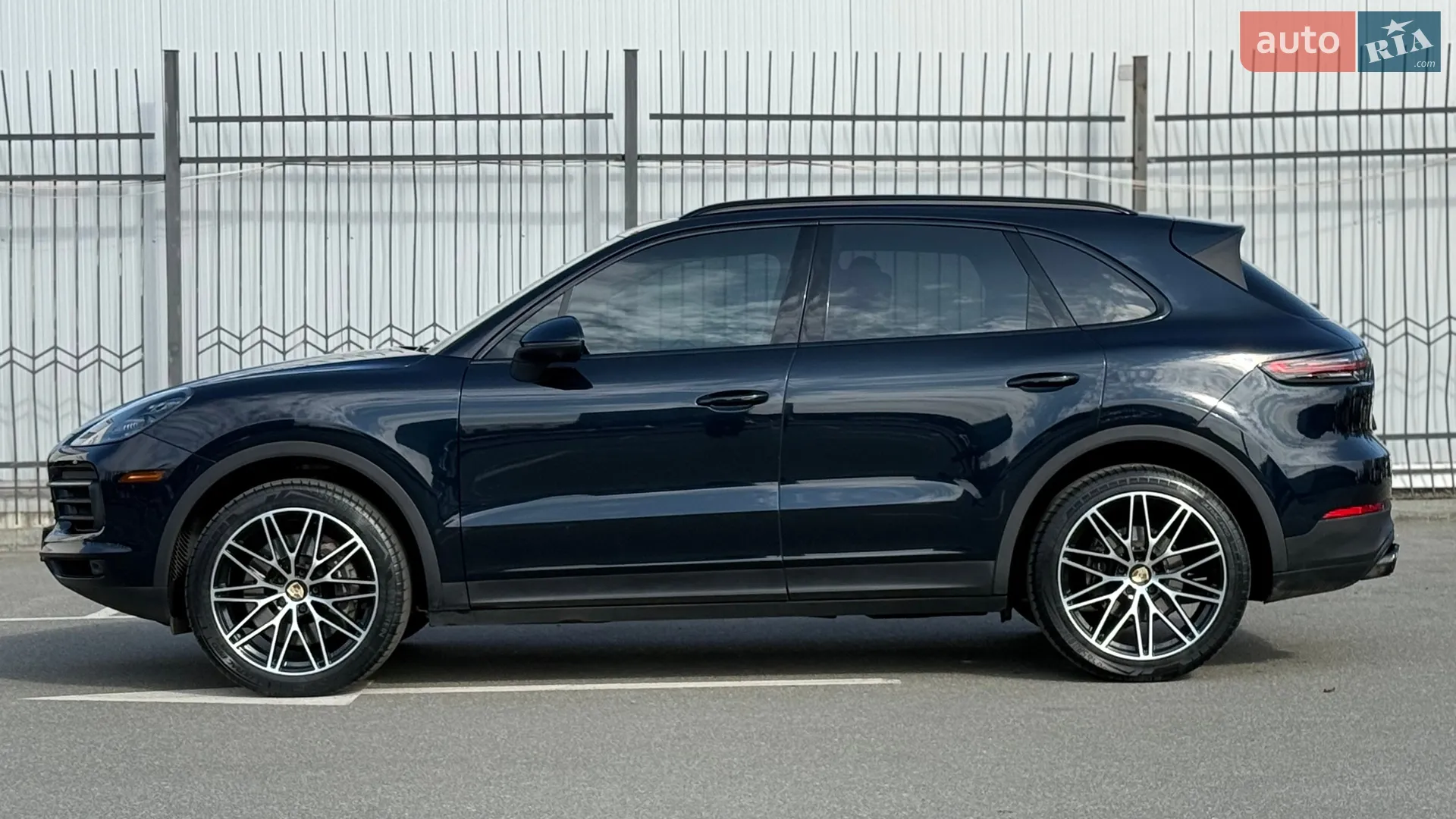 2021 Porsche Cayenne - мініатюра 6