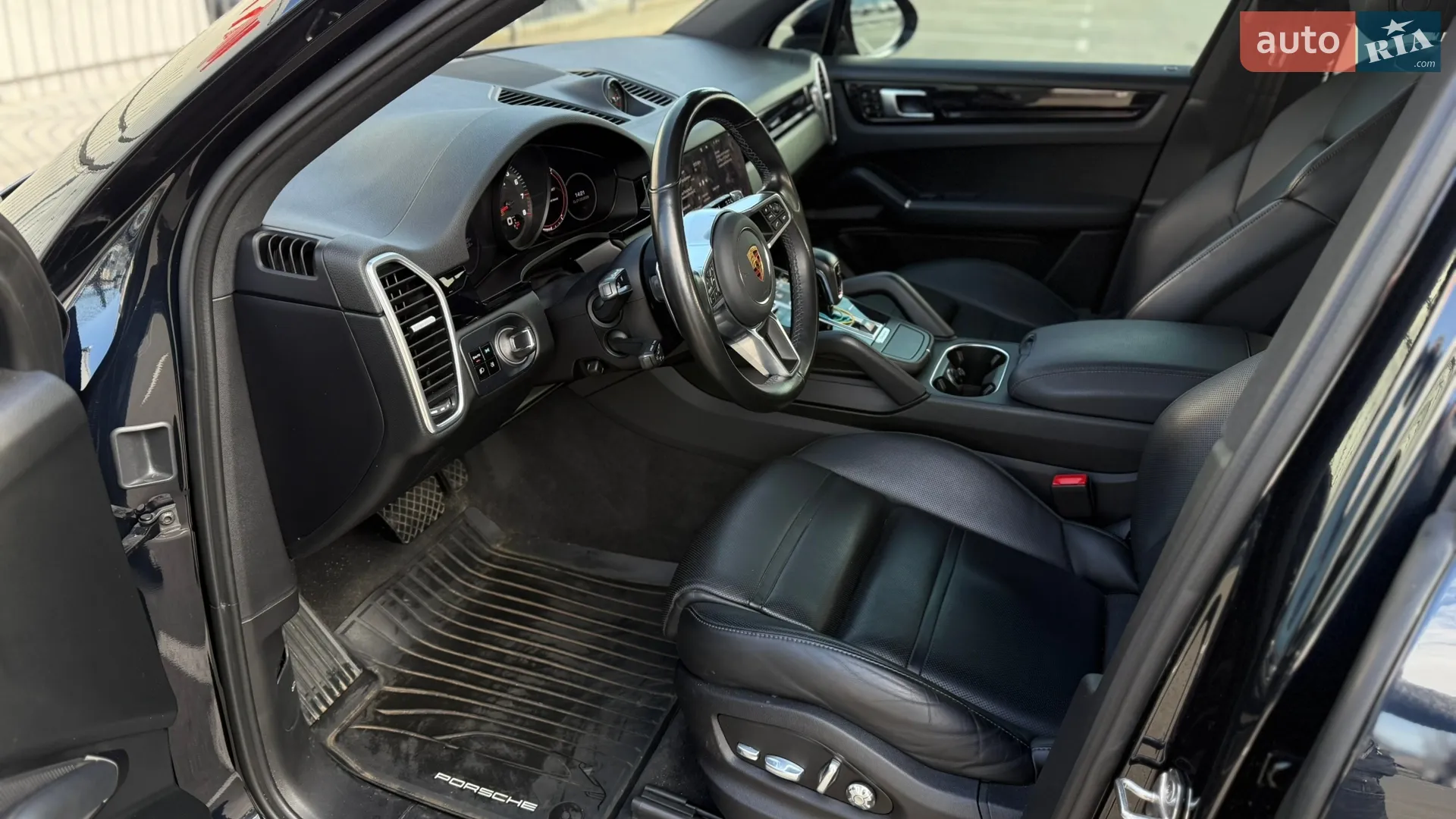2021 Porsche Cayenne - мініатюра 20