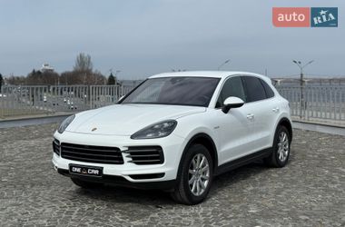 Внедорожник / Кроссовер Porsche Cayenne 2018 в Днепре