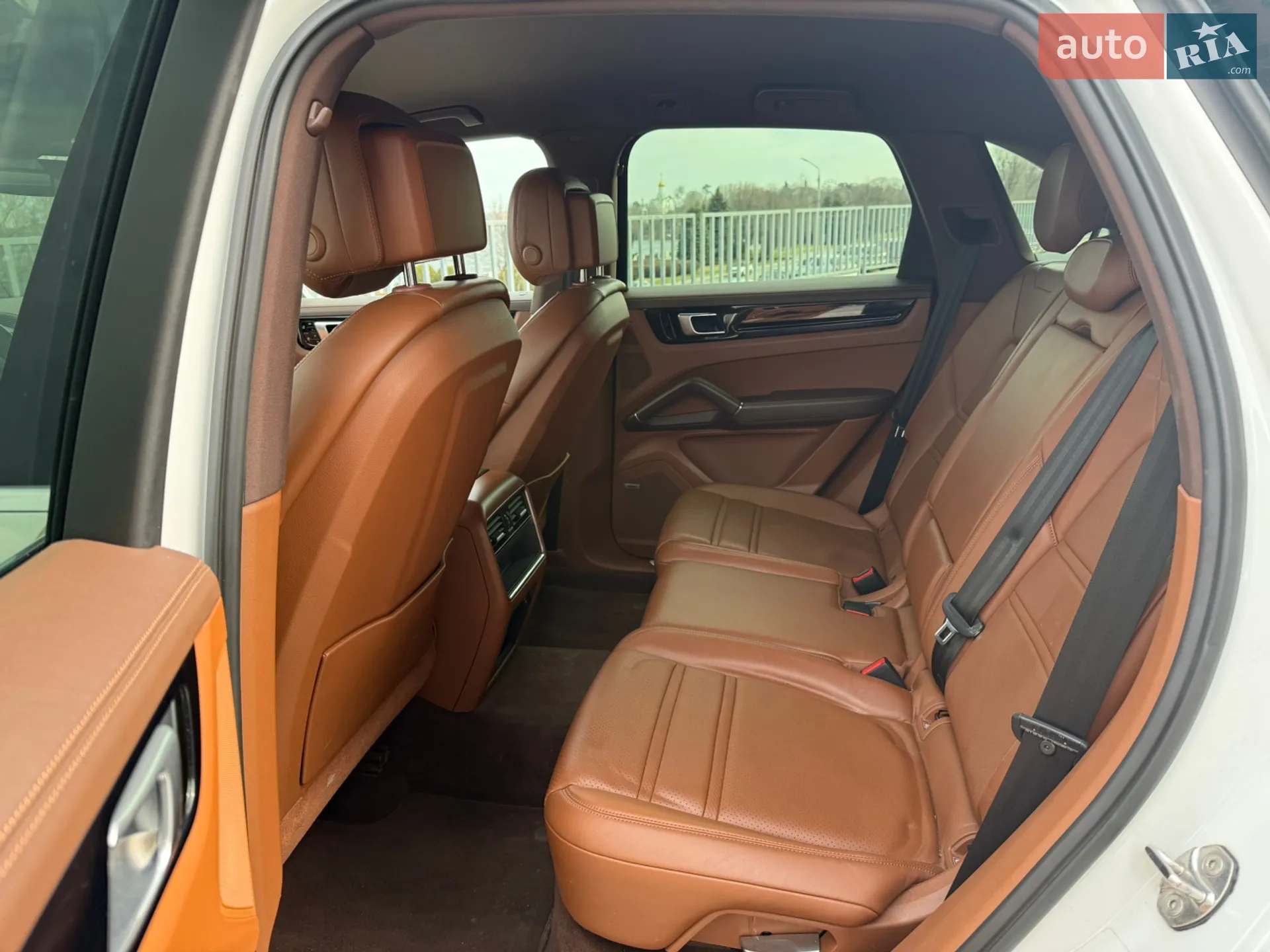 2018 Porsche Cayenne - мініатюра 29