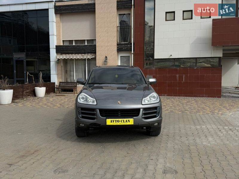 Позашляховик / Кросовер Porsche Cayenne 2009 в Одесі