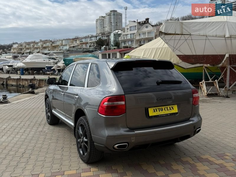 Позашляховик / Кросовер Porsche Cayenne 2009 в Одесі