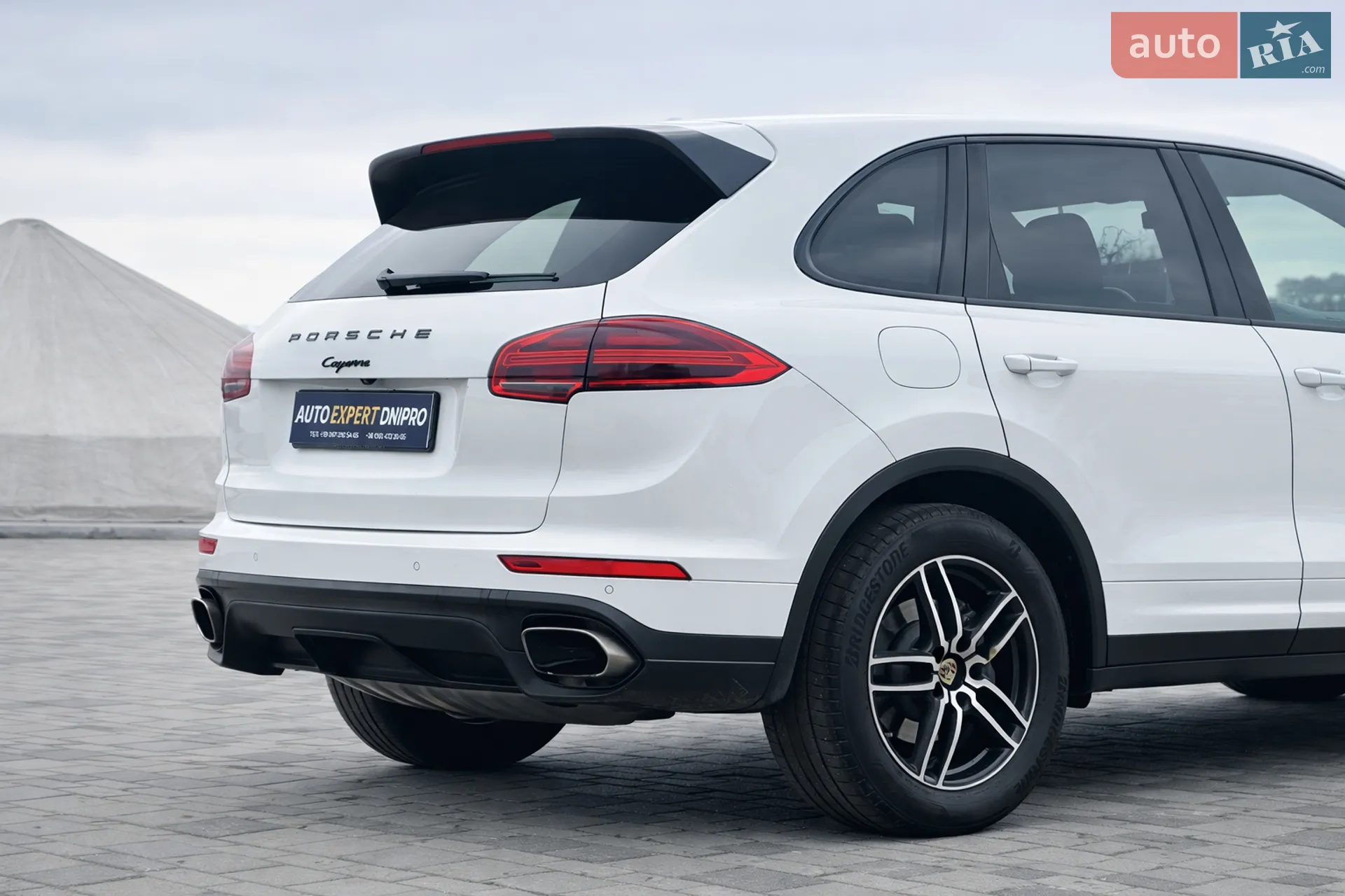 2017 Porsche Cayenne - мініатюра 8