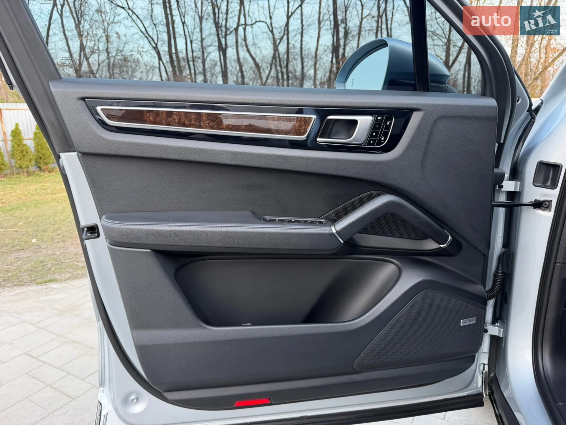 2018 Porsche Cayenne - мініатюра 21