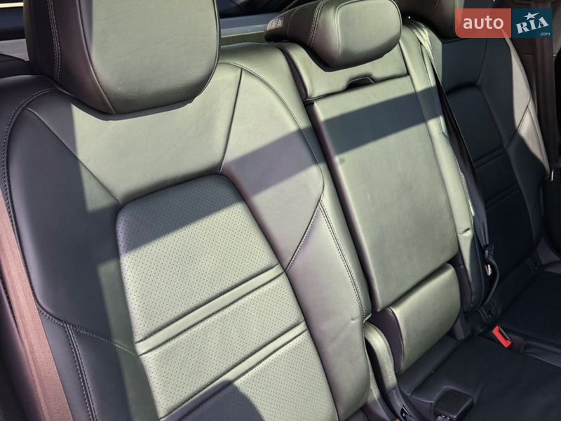 Внедорожник / Кроссовер Porsche Cayenne 2019 в Одессе