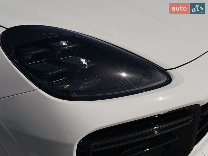 Внедорожник / Кроссовер Porsche Cayenne 2019 в Одессе