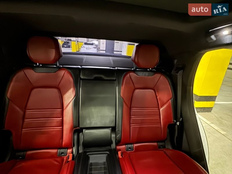 Позашляховик / Кросовер Porsche Cayenne 2019 в Дніпрі