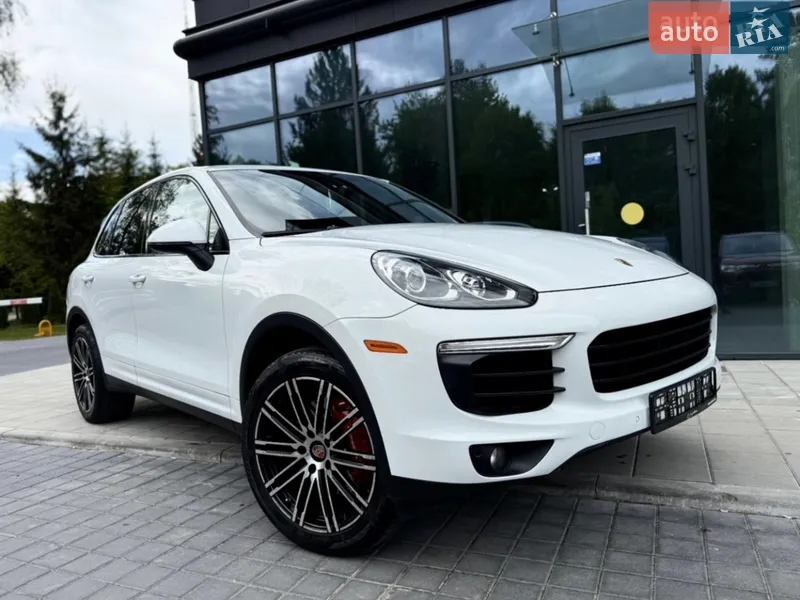 Porsche Cayenne 2015 VIN WP1AA2A20GKA12515 фото оголошення 4 з 111