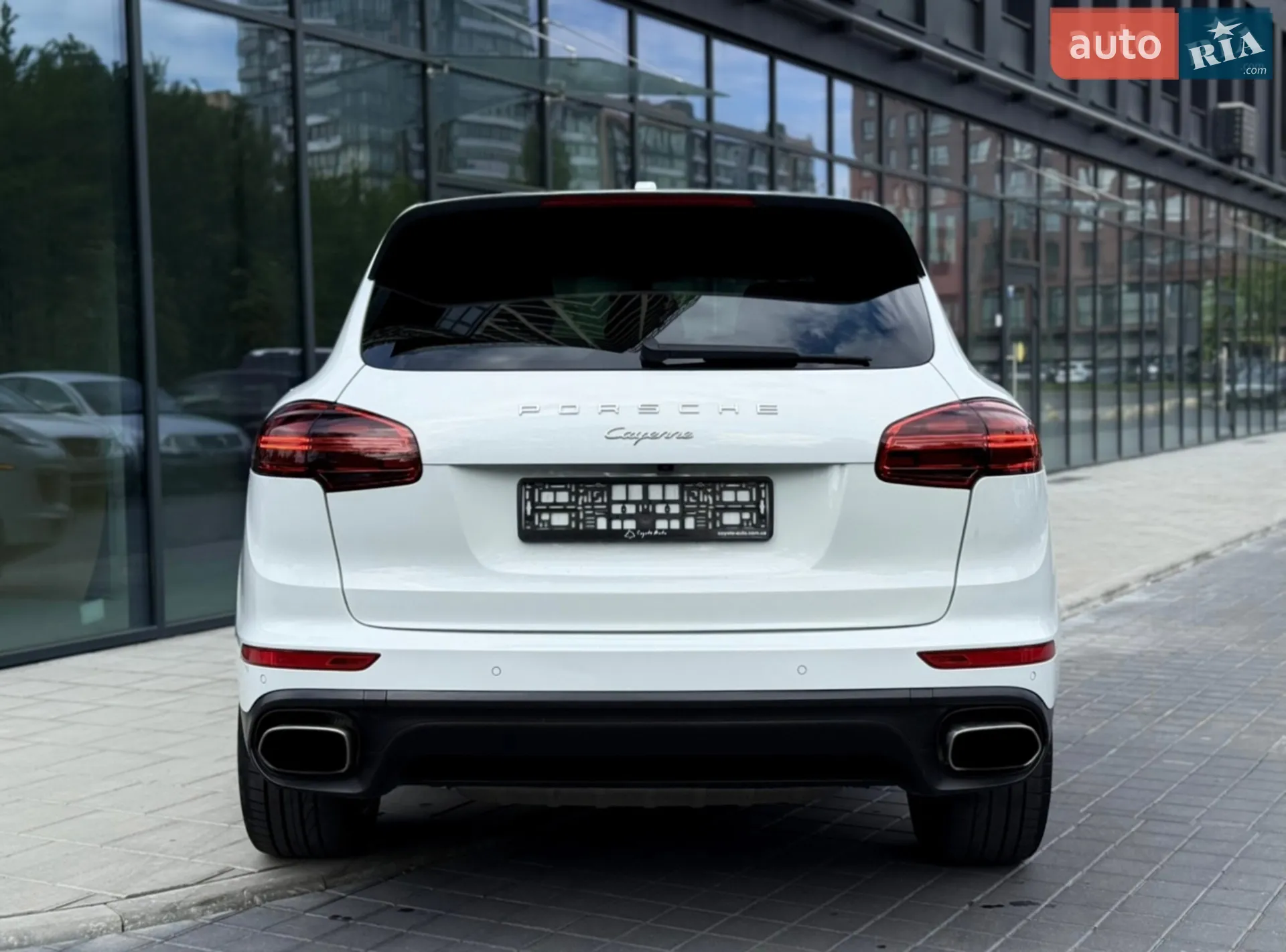 2015 Porsche Cayenne - мініатюра 19