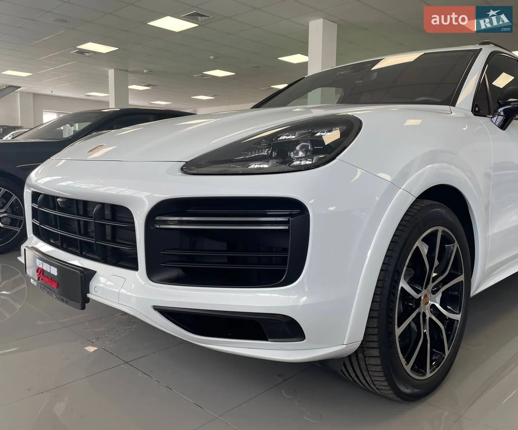 2019 Porsche Cayenne - мініатюра 4