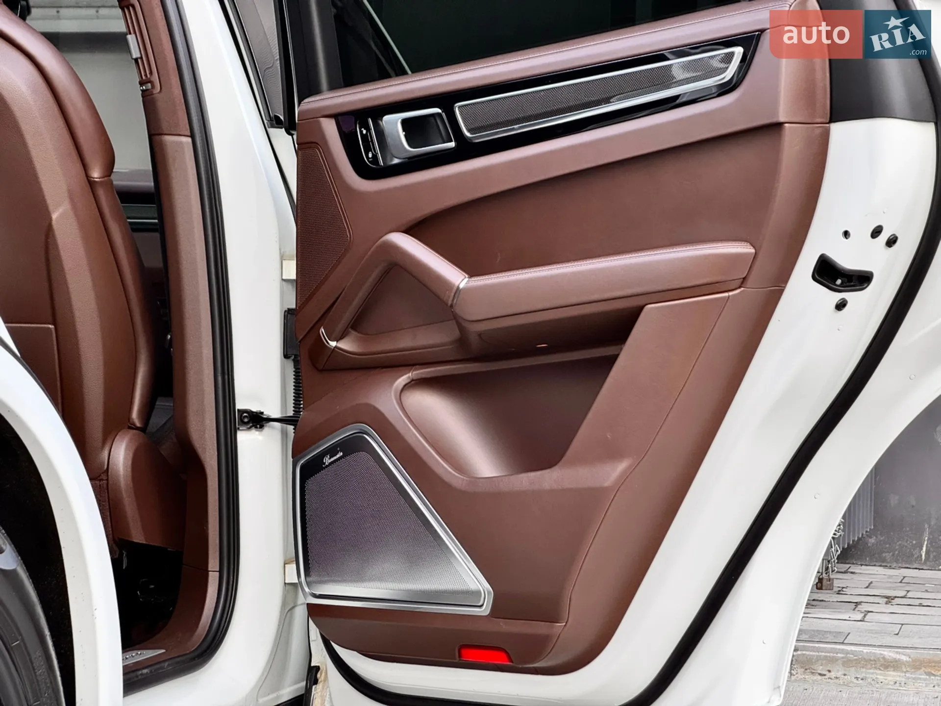 2018 Porsche Cayenne - мініатюра 43