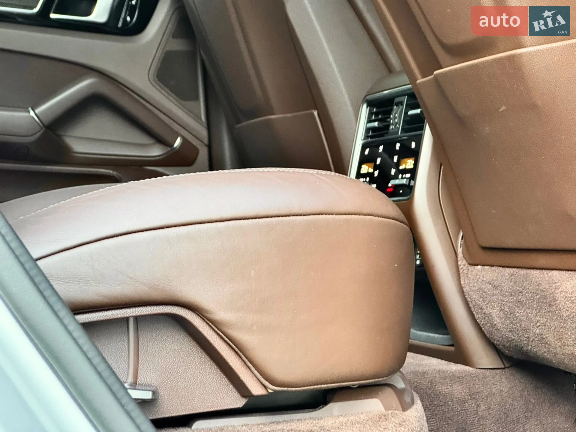 2018 Porsche Cayenne - мініатюра 45