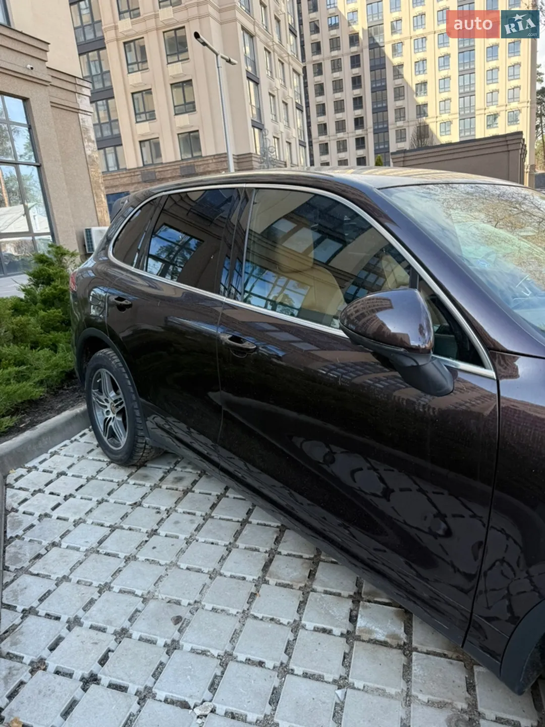2015 Porsche Cayenne - мініатюра 3