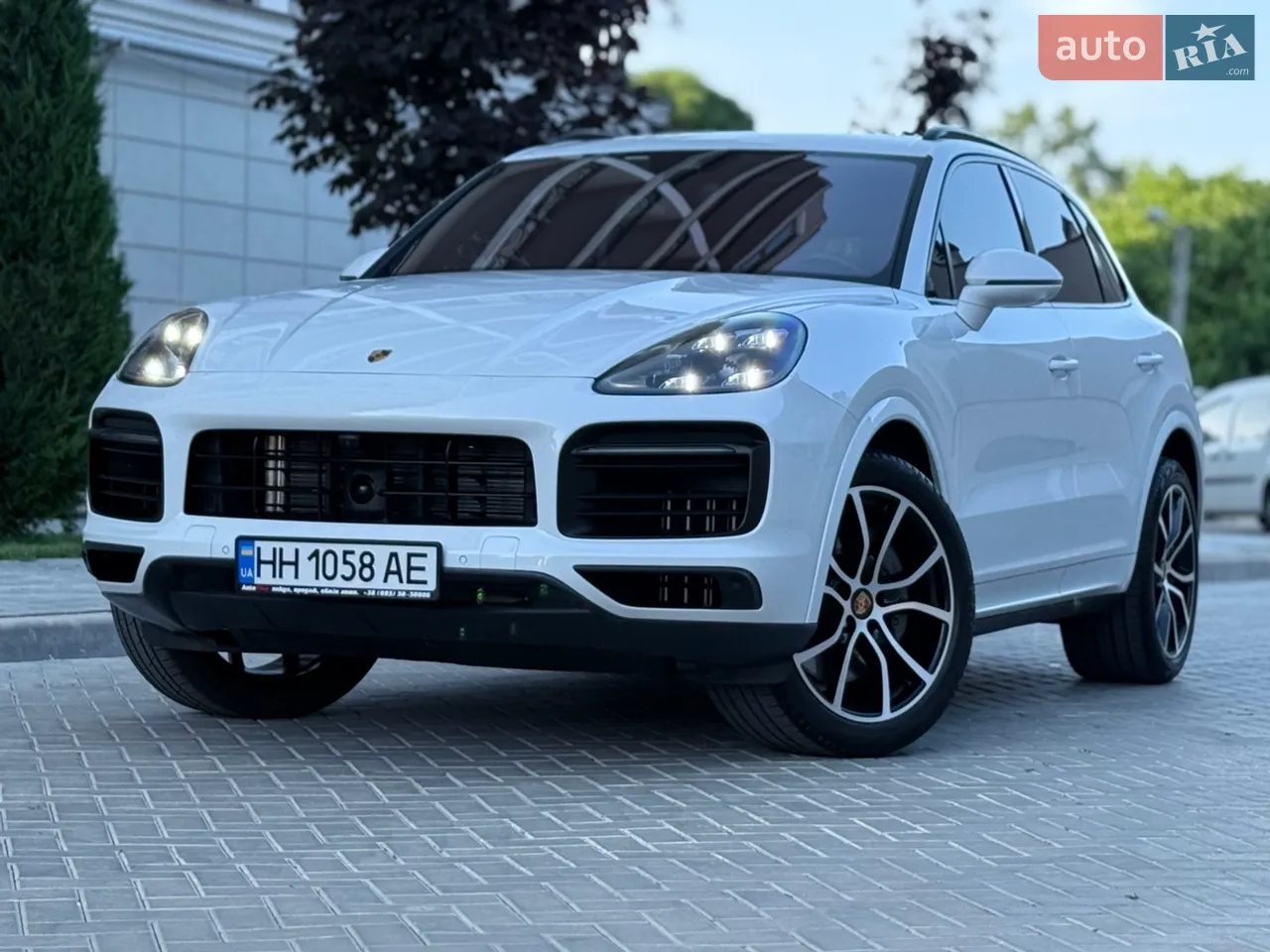 Porsche Cayenne 2019 photo 2