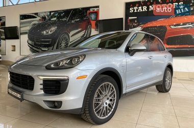 Внедорожник / Кроссовер Porsche Cayenne 2015 в Одессе