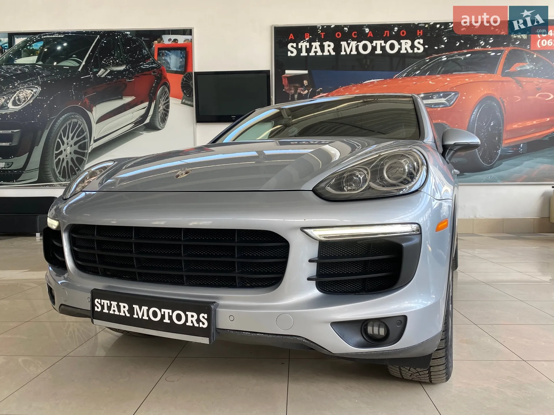 2015 Porsche Cayenne - мініатюра 5