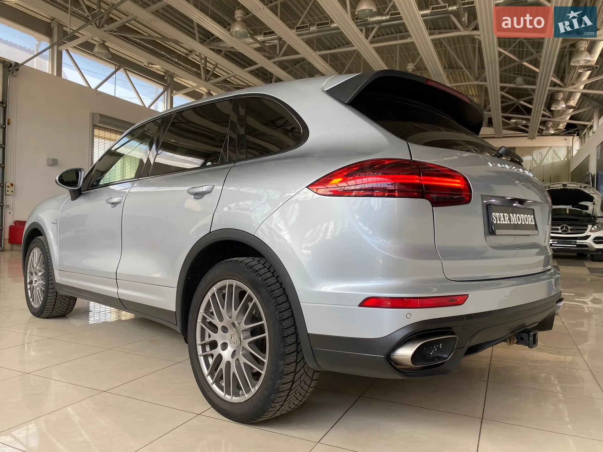 2015 Porsche Cayenne - мініатюра 10