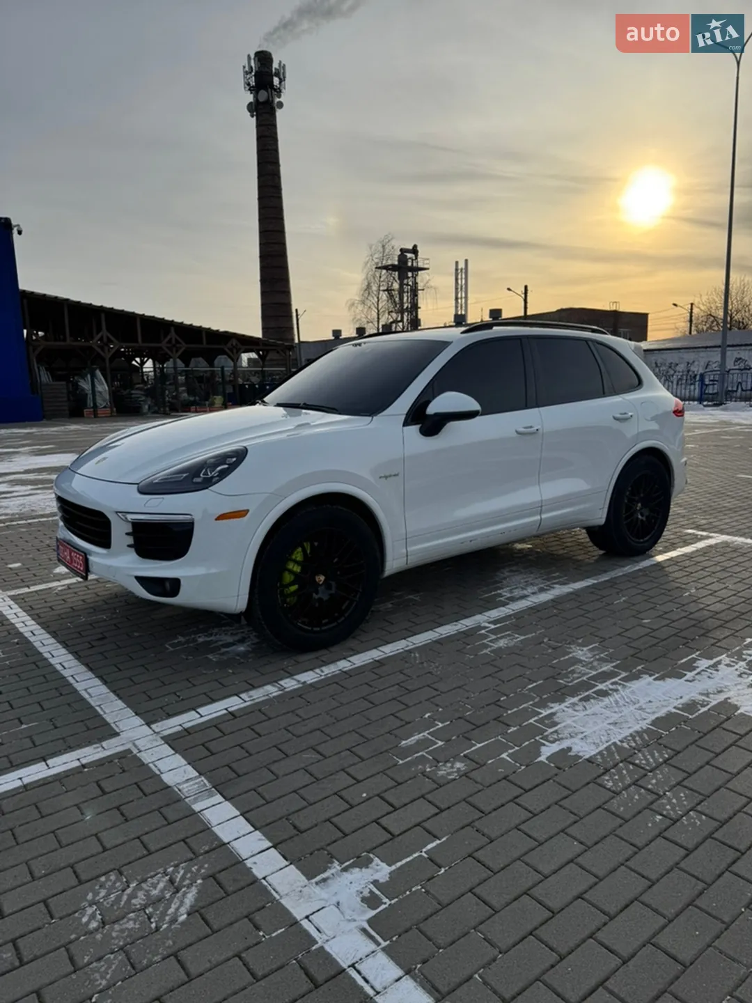 2017 Porsche Cayenne - мініатюра 8