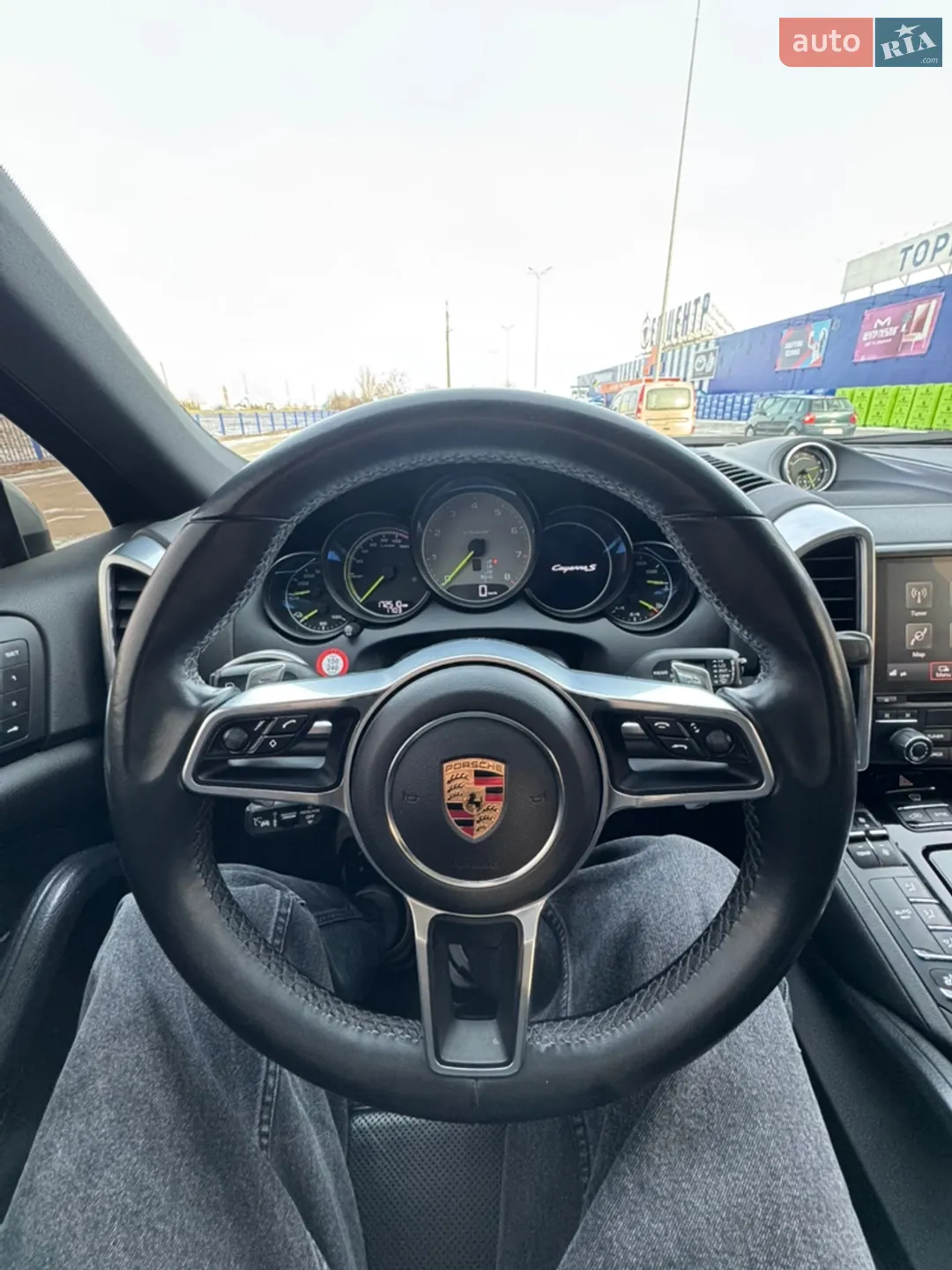 2017 Porsche Cayenne - мініатюра 32