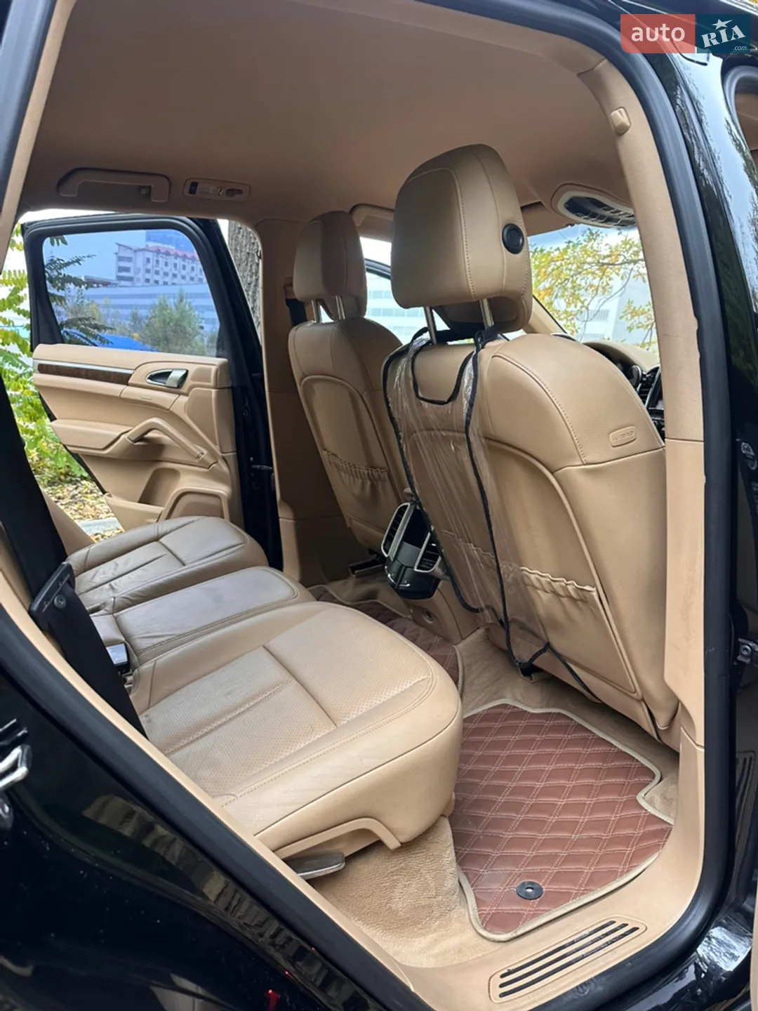 2013 Porsche Cayenne - мініатюра 23