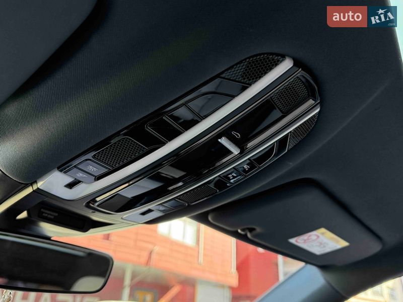 Позашляховик / Кросовер Porsche Cayenne 2022 в Львові