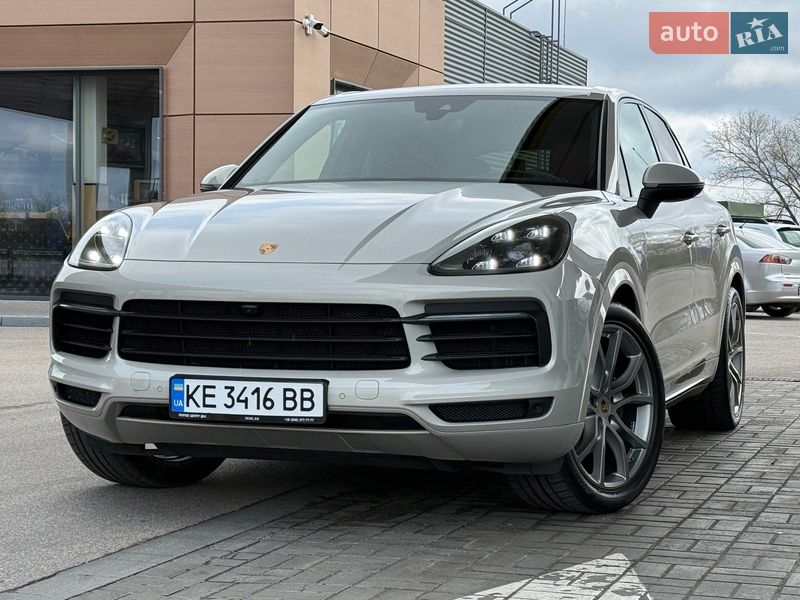 Porsche Cayenne 2020