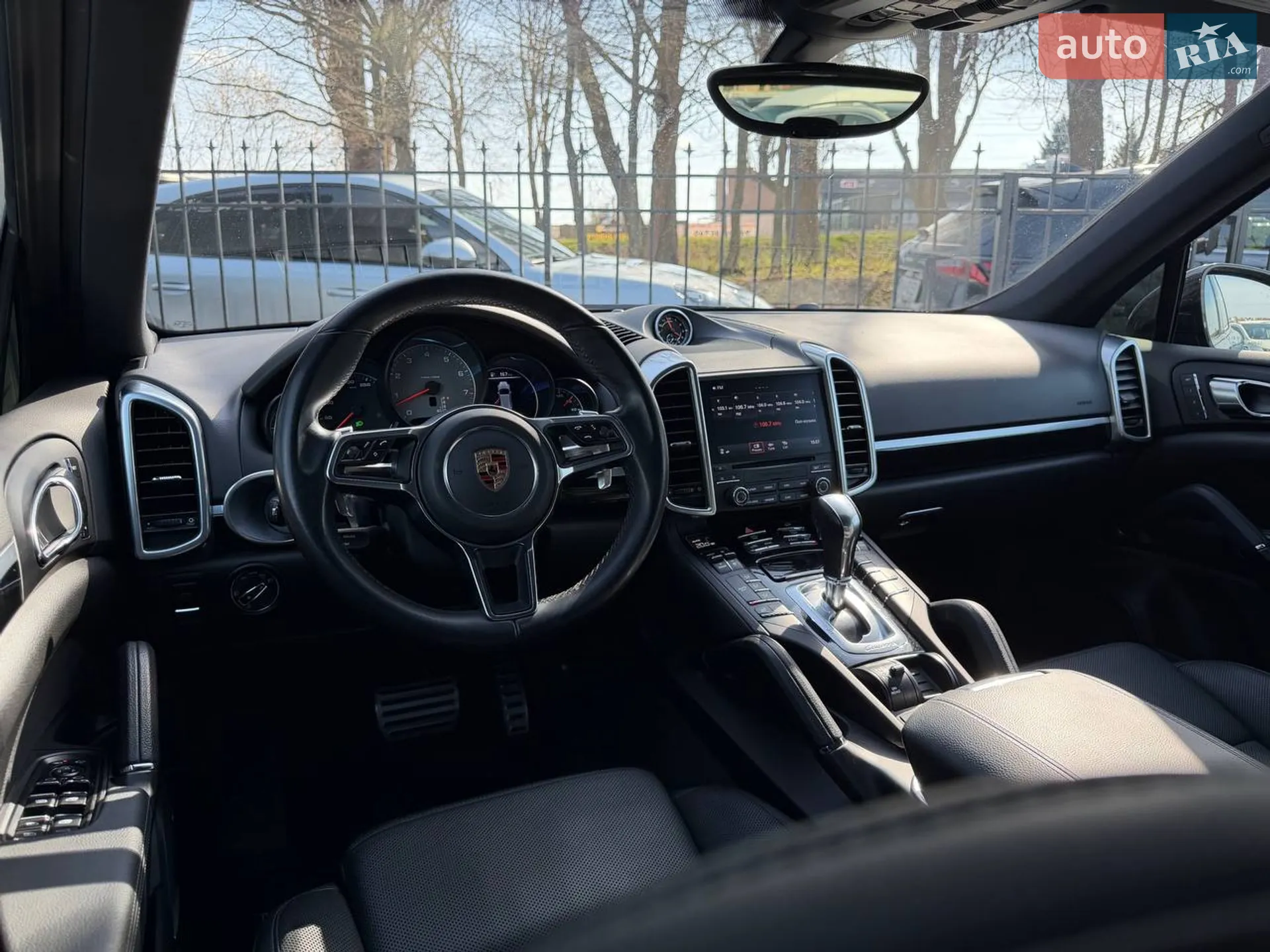 2017 Porsche Cayenne - мініатюра 38