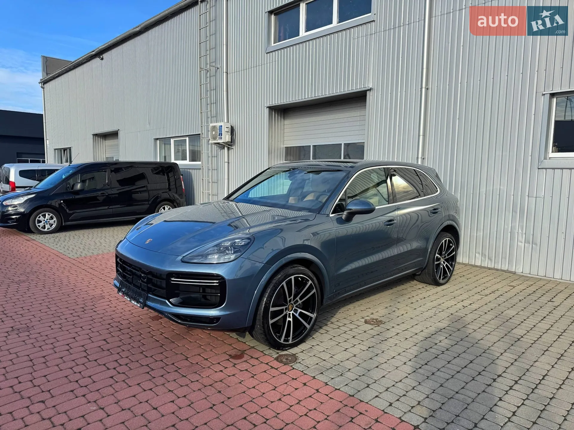 2018 Porsche Cayenne - мініатюра 2