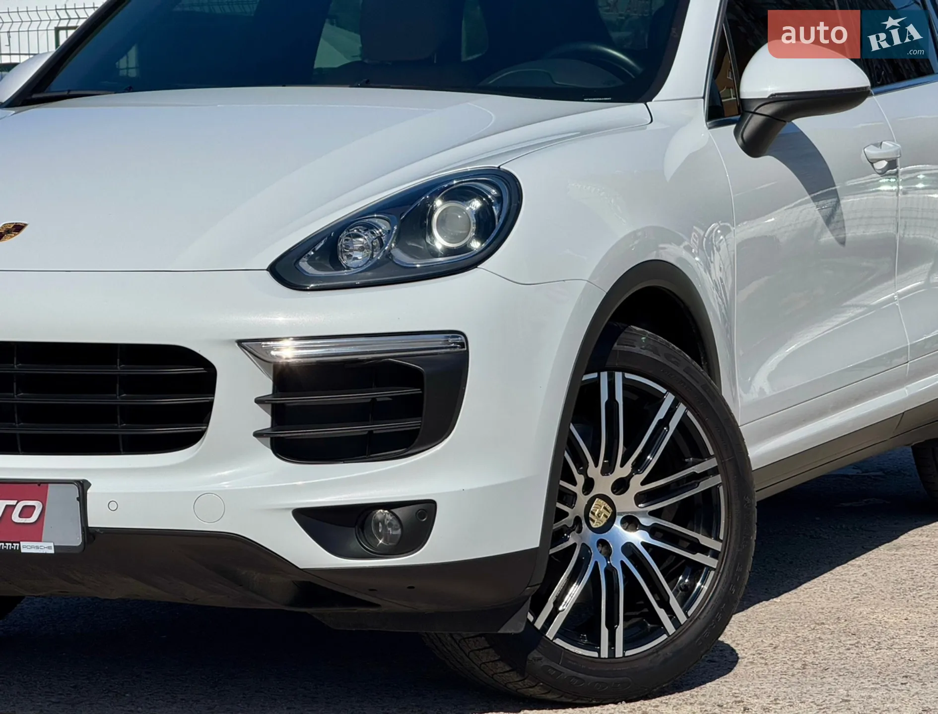 2016 Porsche Cayenne - мініатюра 90